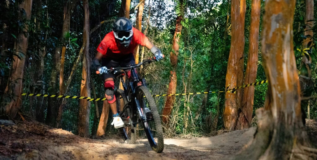 About Us top image: downhill race